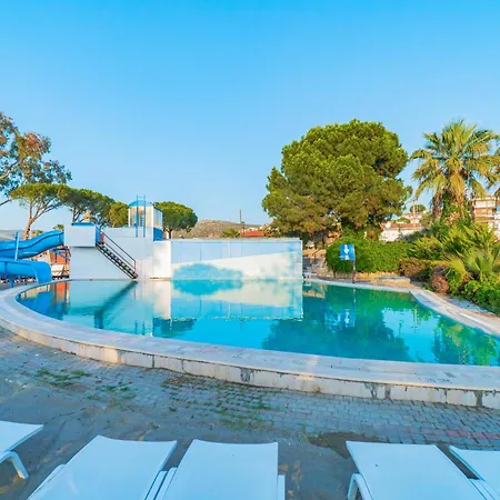 Hotell Sibyl Erythrai By Muup *