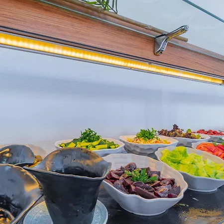 Hotell Sibyl Erythrai By Muup *