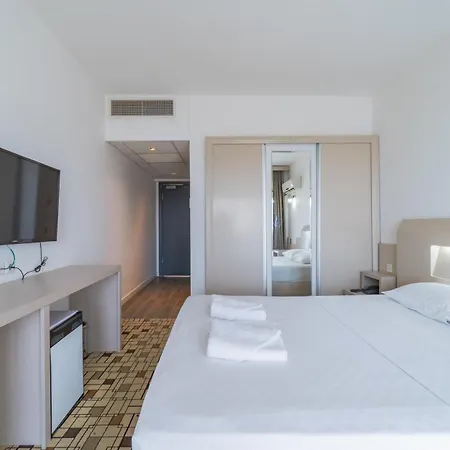 Sibyl Erythrai By Muup Hotell