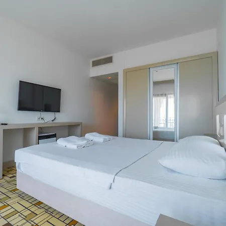 Sibyl Erythrai By Muup Hotell