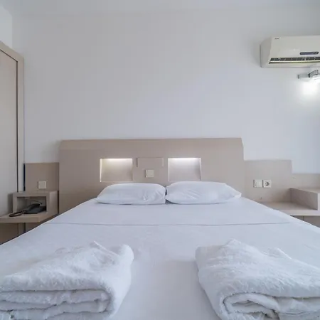 Sibyl Erythrai By Muup