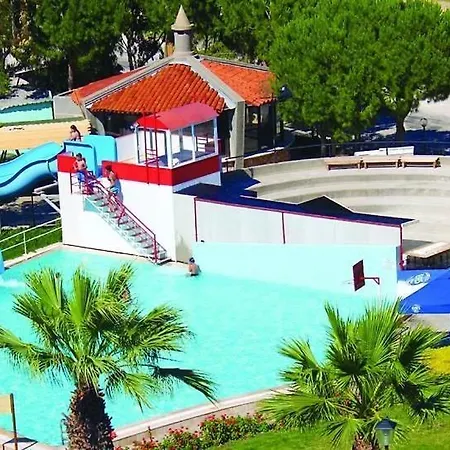 Sibyl Erythrai Hotel *
