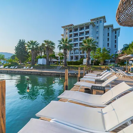 Sibyl Erythrai By Muup * Cesme