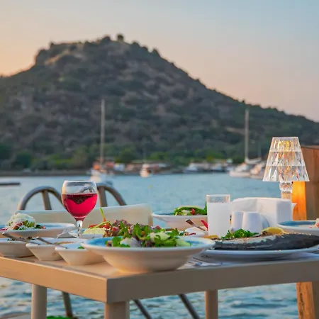 ホテル Sibyl Erythrai By Muup