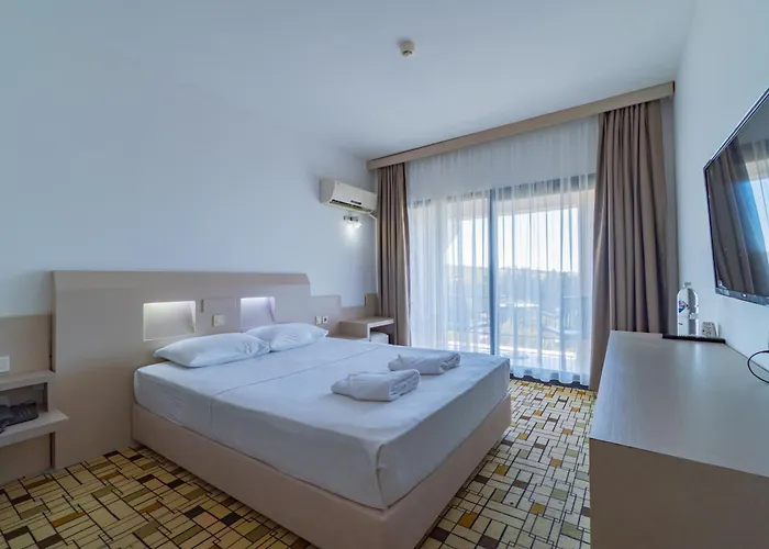 Sibyl Erythrai By Muup