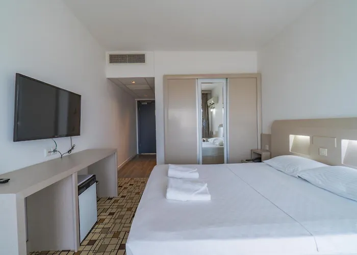 Hotel Sibyl Erythrai By Muup